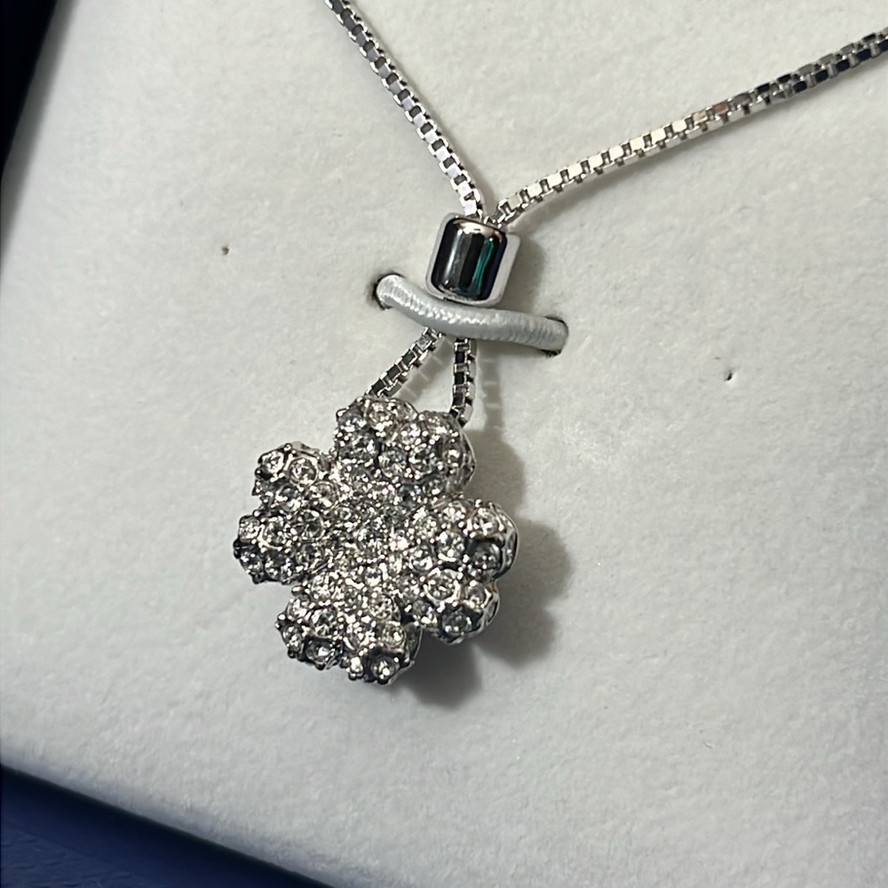Swarovski Silver Necklace Magic Pendant Cluster Ladies Jewellery NEW - Picture 3 of 3